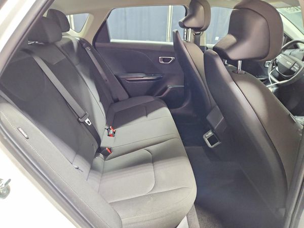 2026 KIA K4 LX, LXS
