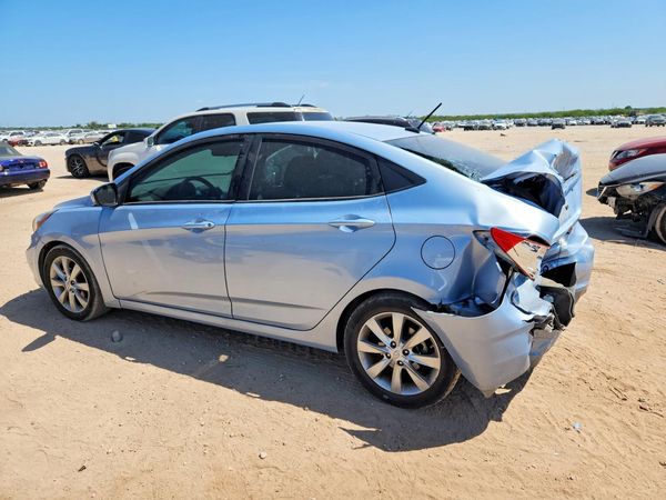 2012 HYUNDAI ACCENT