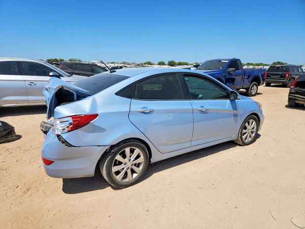 2012 HYUNDAI ACCENT