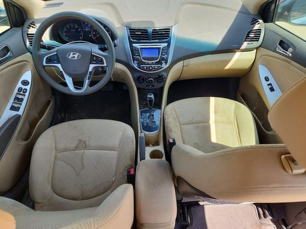 2012 HYUNDAI ACCENT