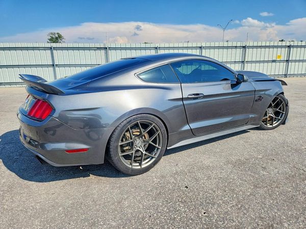 2017 FORD MUSTANG GT Coupe