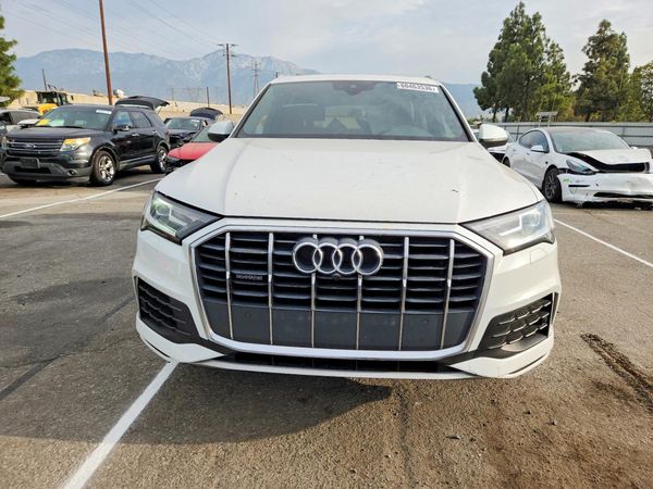 2020 AUDI Q7