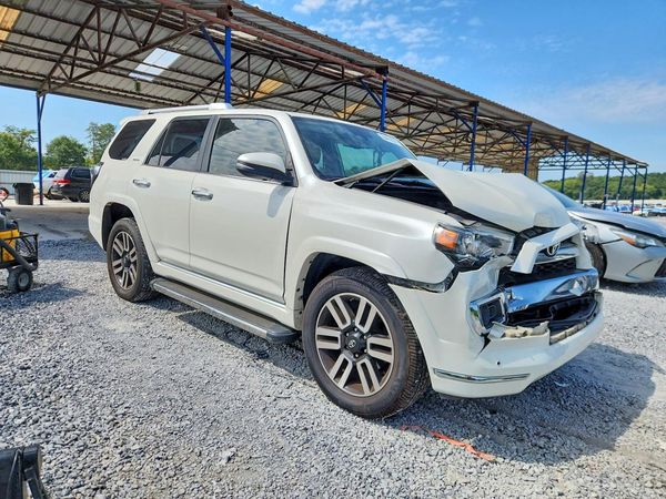 2018 TOYOTA 4RUNNER Ltd/SR5/SR5 Premium