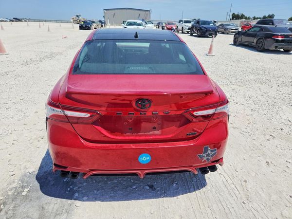 2020 TOYOTA CAMRY
