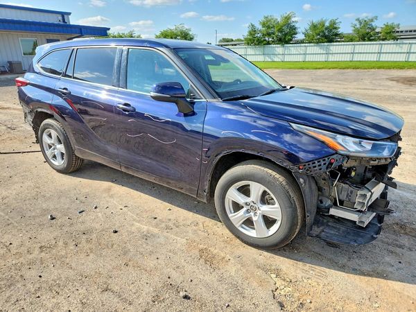 2020 TOYOTA HIGHLANDER