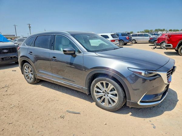 2023 MAZDA CX-9 Signature