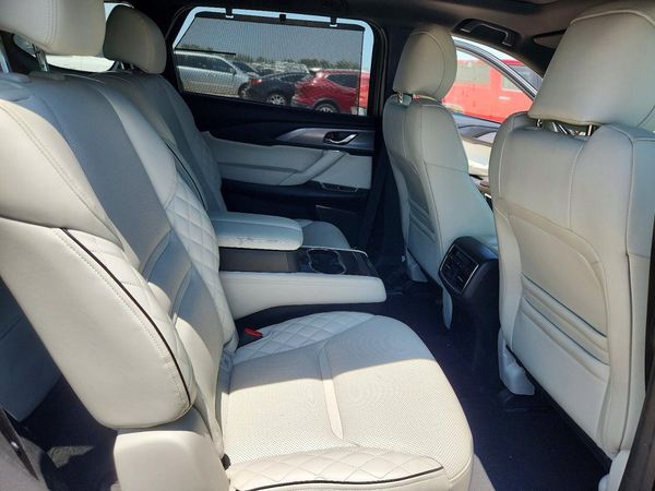 2023 MAZDA CX-9 Signature