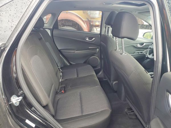 2022 HYUNDAI KONA