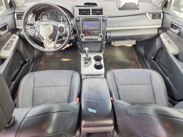 2014 TOYOTA CAMRY