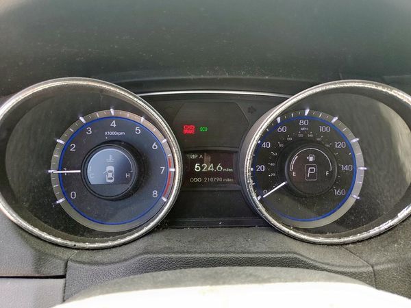 2014 HYUNDAI SONATA