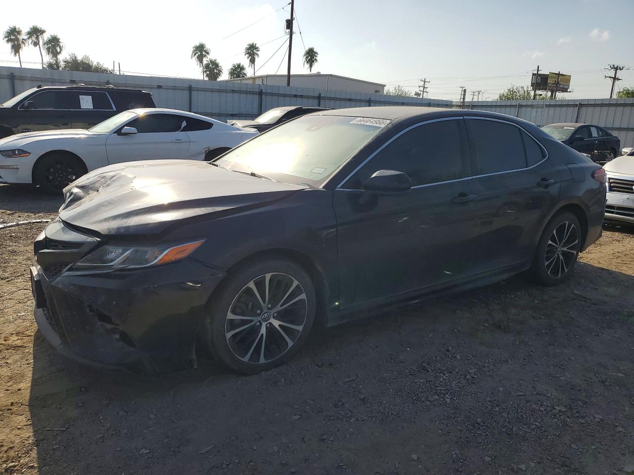 2018 TOYOTA CAMRY