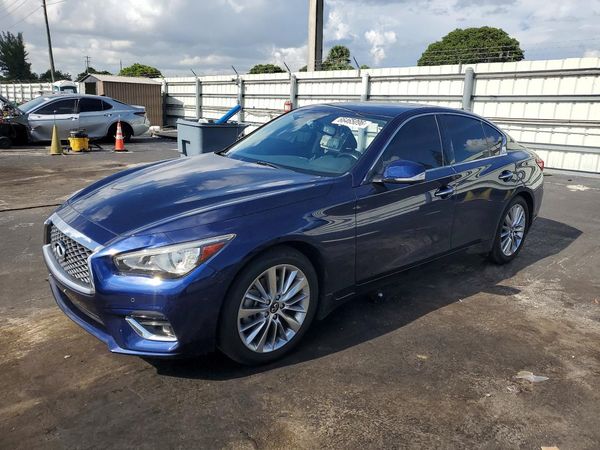 2021 INFINITI Q50