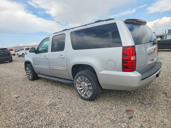2012 CHEVROLET SUBURBAN LT