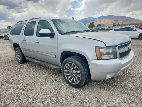 2012 CHEVROLET SUBURBAN LT