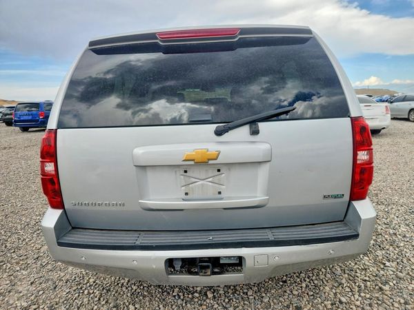 2012 CHEVROLET SUBURBAN LT