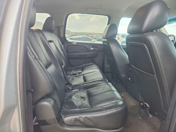 2012 CHEVROLET SUBURBAN LT