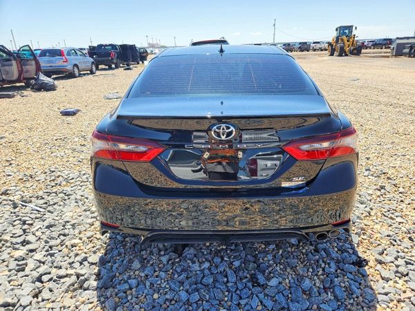 2021 TOYOTA CAMRY