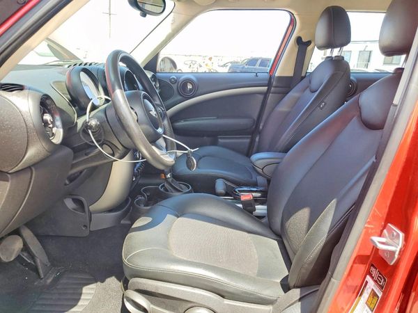 2015 MINI COOPER