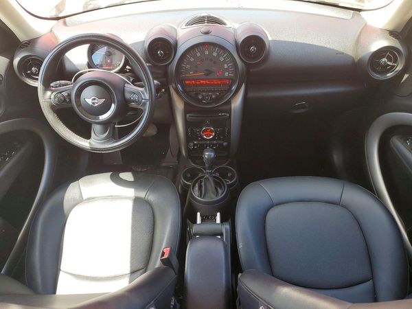 2015 MINI COOPER