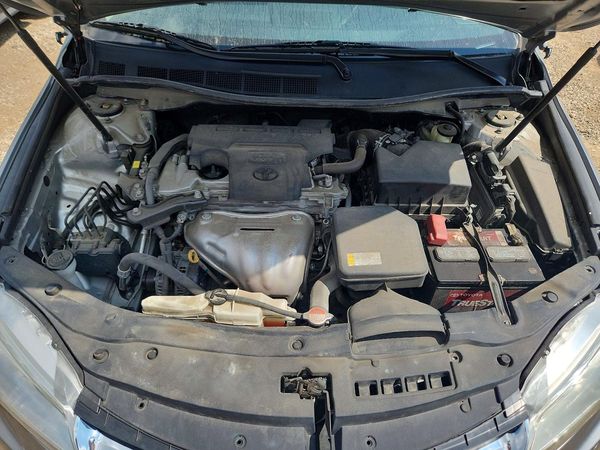 2016 TOYOTA CAMRY