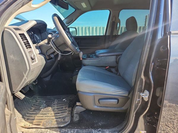 2015 RAM 1500 ST