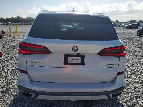 2023 BMW X5