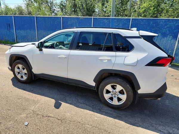 2019 TOYOTA RAV4