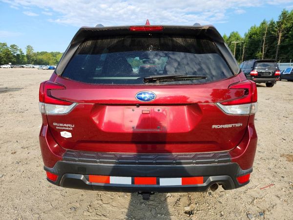 2021 SUBARU FORESTER Limited