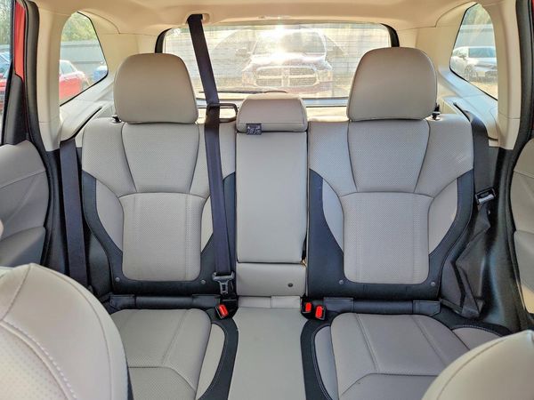 2021 SUBARU FORESTER Limited