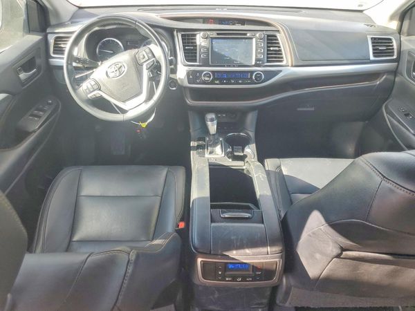 2019 TOYOTA HIGHLANDER SE/XLE