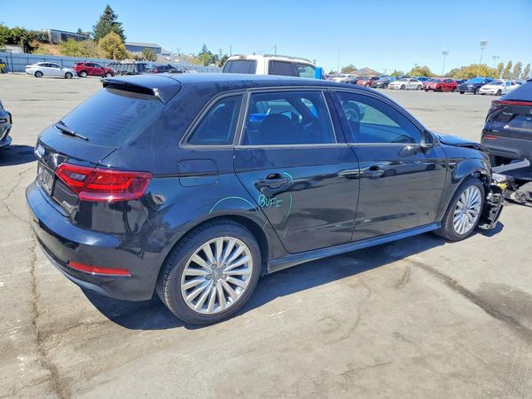 2016 AUDI A3