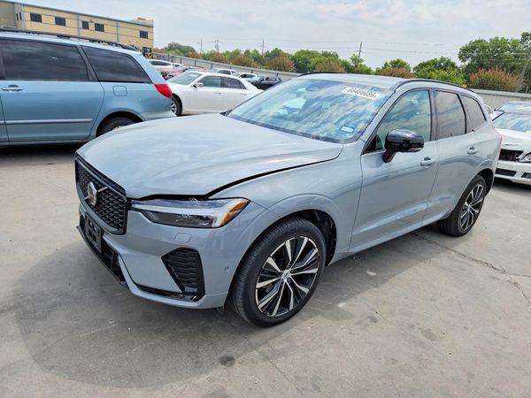 2024 VOLVO XC60
