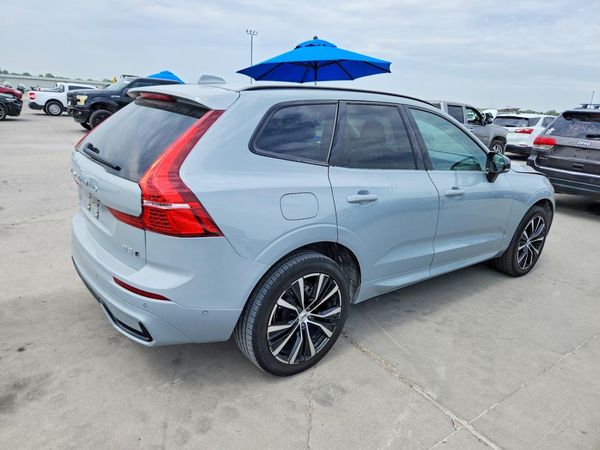 2024 VOLVO XC60