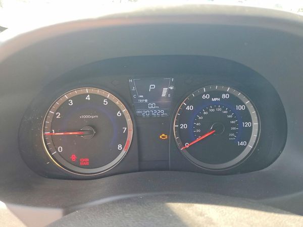 2014 HYUNDAI ACCENT 5DR GS / 4DR GLS