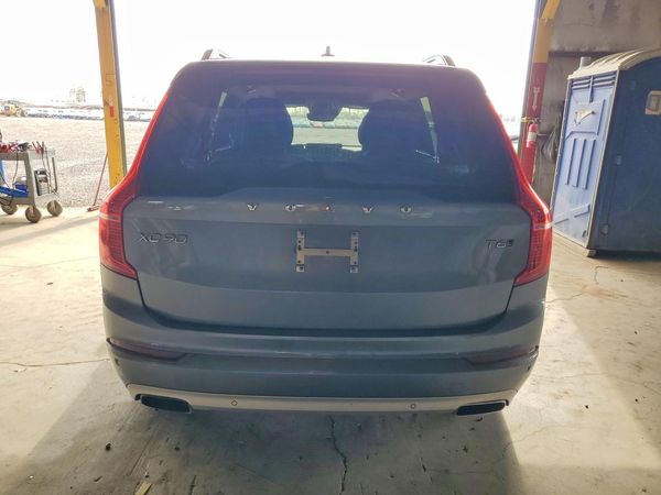 2016 VOLVO XC90 SV42 Momentum