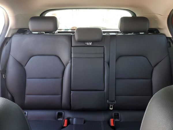 2015 MERCEDES-BENZ GLA GLA250