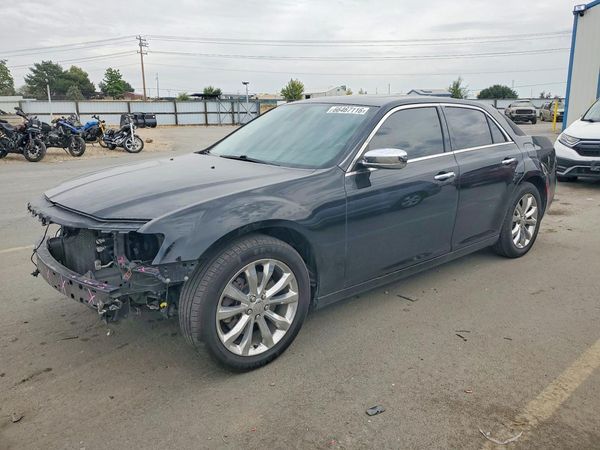 2018 CHRYSLER 300