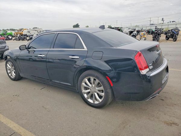 2018 CHRYSLER 300