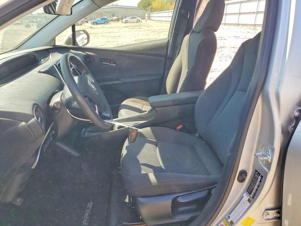 2016 TOYOTA PRIUS