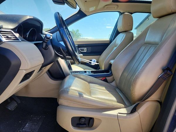 2019 LAND ROVER DISCOVERY HSE/Landmark Edition — DENT