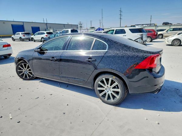 2017 VOLVO S60 Platinum