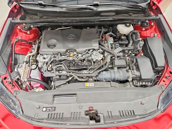 2025 TOYOTA CAMRY