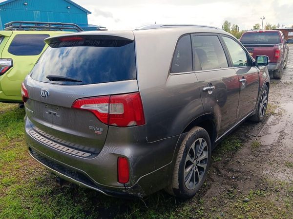 2014 KIA SORENTO SX