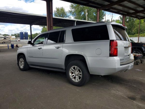 2017 CHEVROLET SUBURBAN LT
