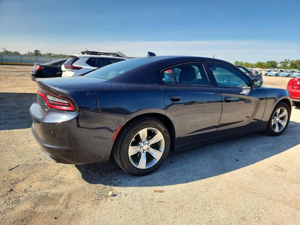 2018 DODGE CHARGER SXT Plus