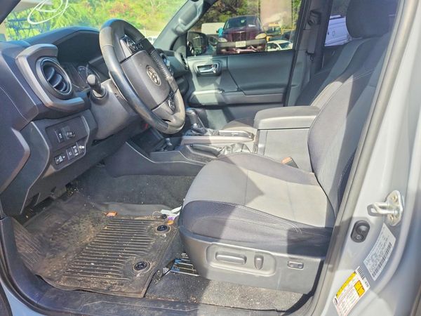 2021 TOYOTA TACOMA SR5 — DENT