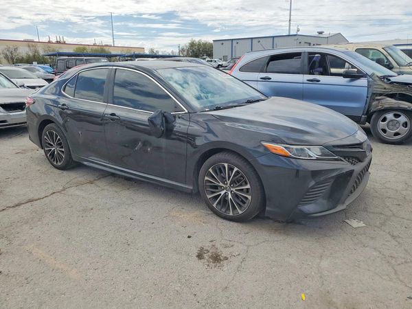 2018 TOYOTA CAMRY L/LE/SE/XLE