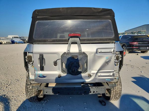 2021 FORD BRONCO