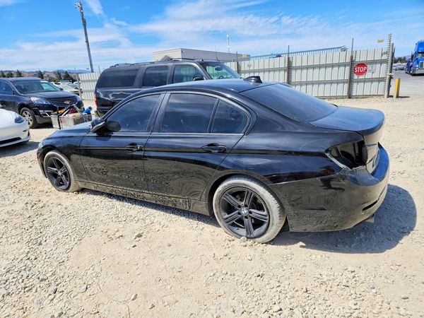 2017 BMW 320