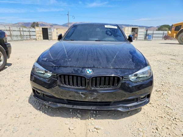 2017 BMW 320